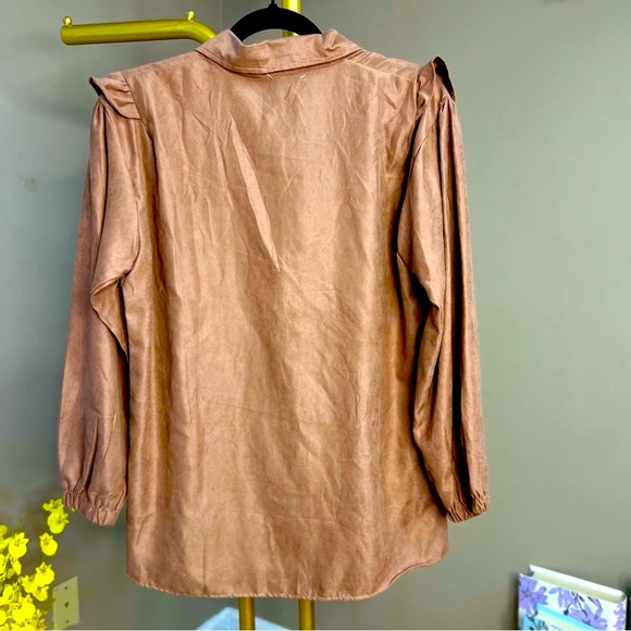 Cream Ruffled Women's Top - Picture 6 of 8